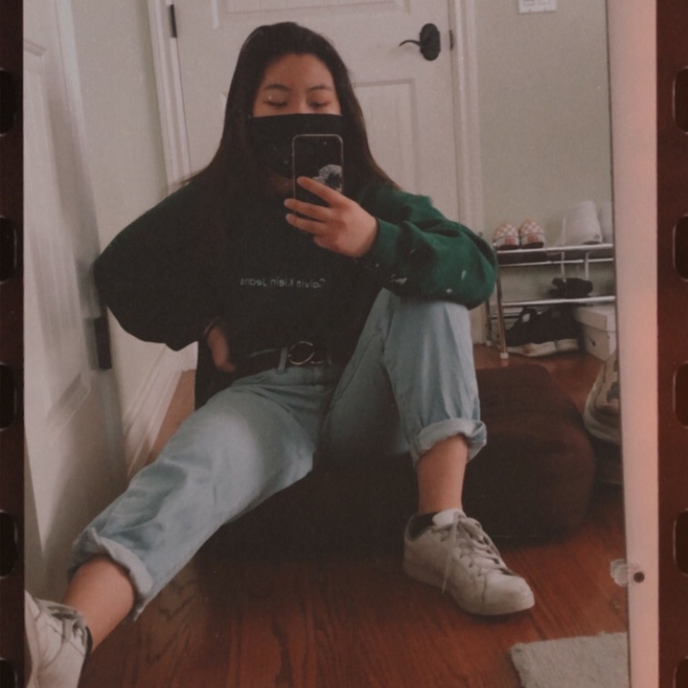 Meet your Posher, Chloe